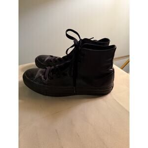 Converse Leather Chuck Taylor All Star. All black size M6.5 W8.5